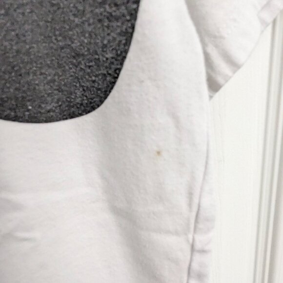 Disney White Minnie Mouse T-Shirt, Girl's XL (14-16), Red Polka Dot Dress - Picture 4 of 12